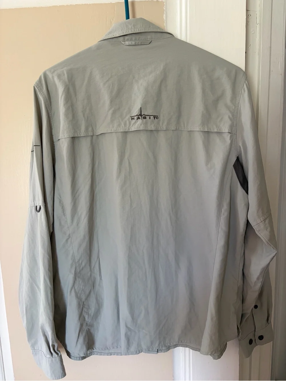 Men's Lightweight Button-Front Outdoor Shirt Jacket - Light Gray